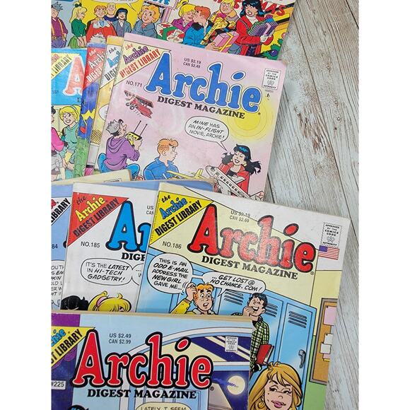 The Archie Digest Library Archie Digest Magazine Lot of 25 Books - Picture 9 of 12